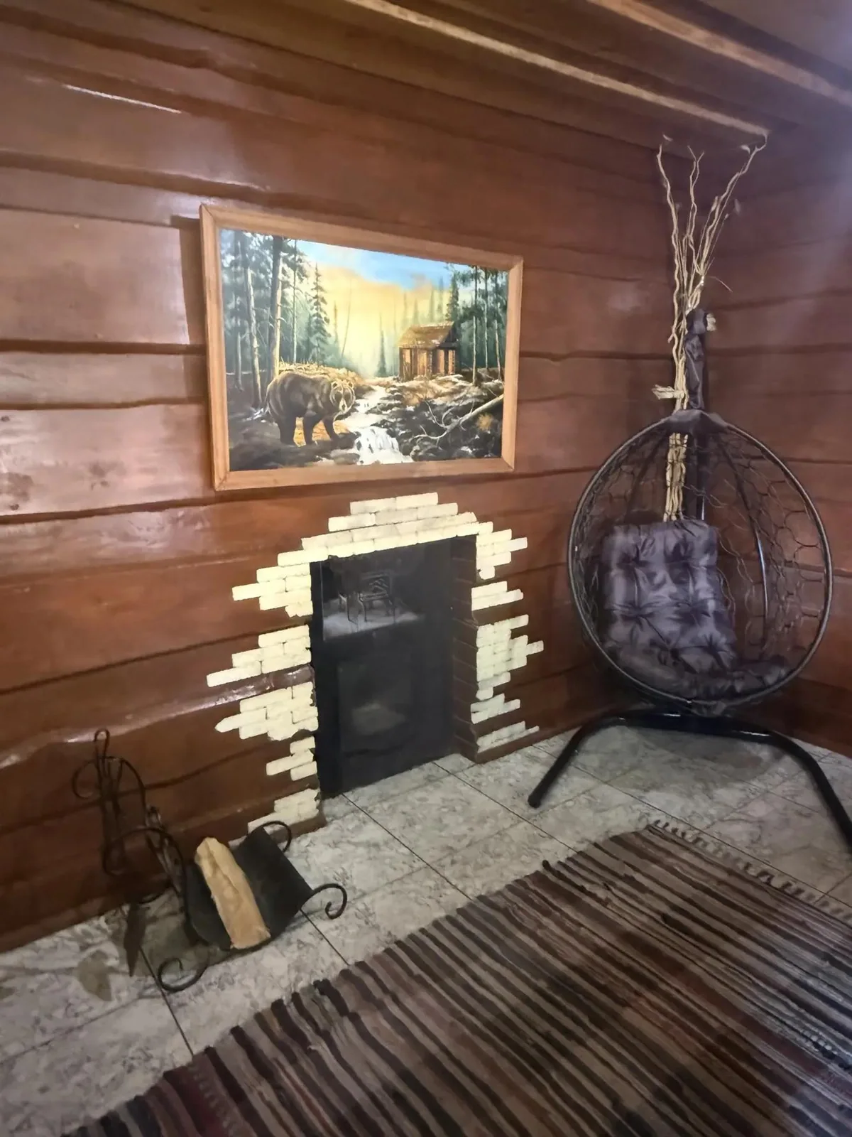 Печь и подвесное кресло
